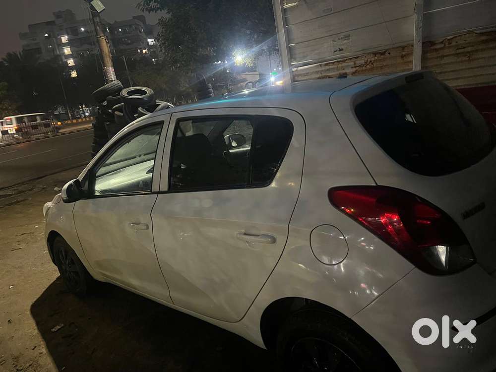 Hyundai I20 Sportz 1.2 Bs-iv, 2012, Cng & Hybrids