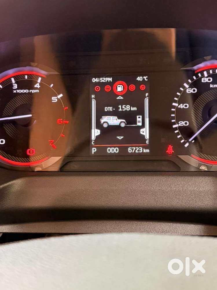 Mahindra Thar Roxx 2025 Petrol 6600 Km Driven