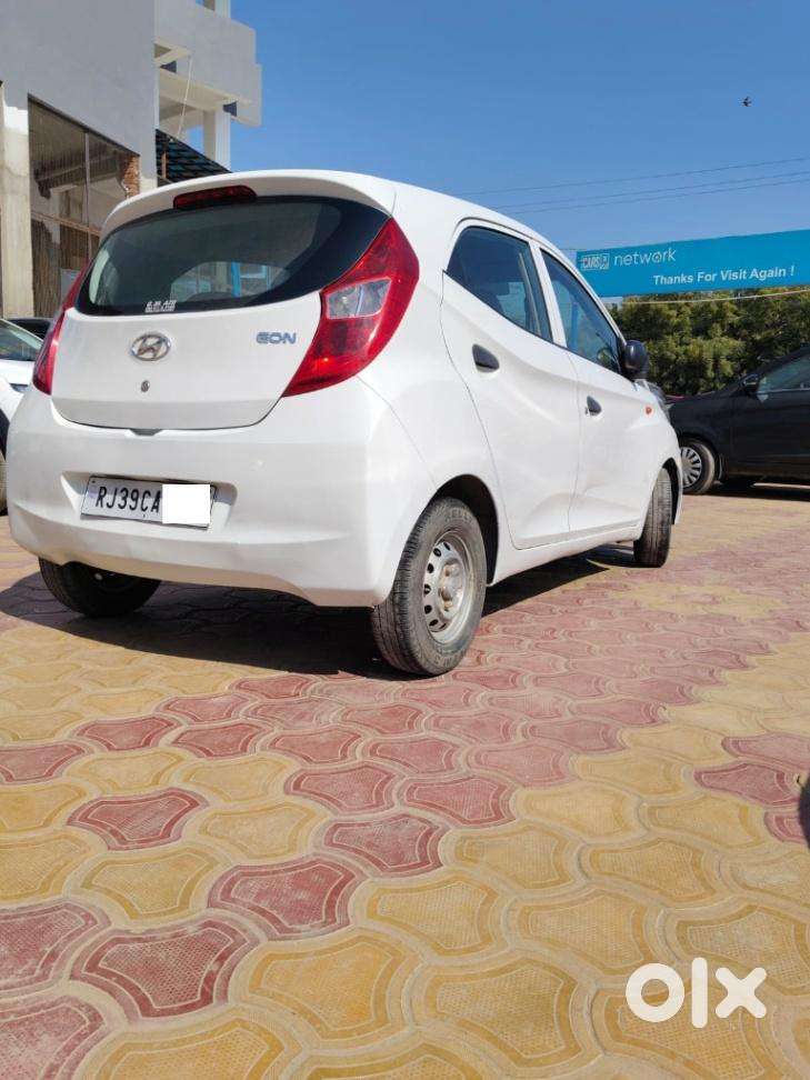 Hyundai Eon Era+ Se, 2017, Petrol