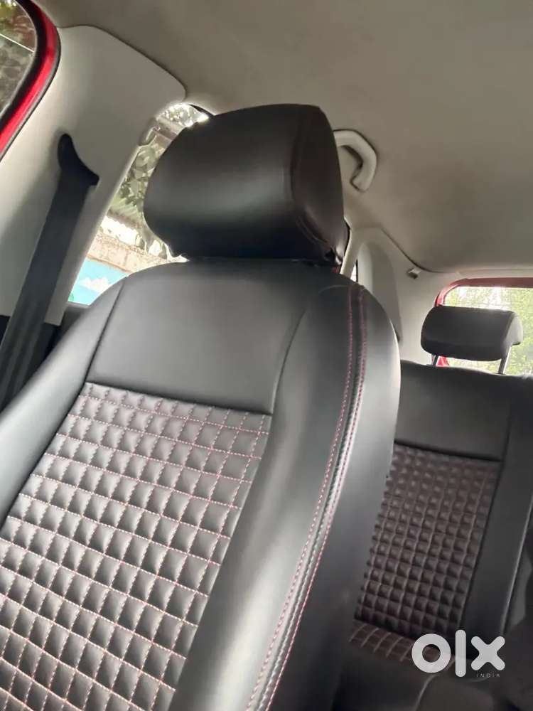 Volkswagen Polo 2015 Petrol Top Model 70000 Km Driven