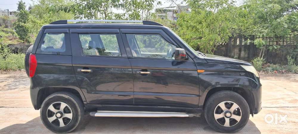 Mahindra Tuv 300 T4, 2016, Diesel
