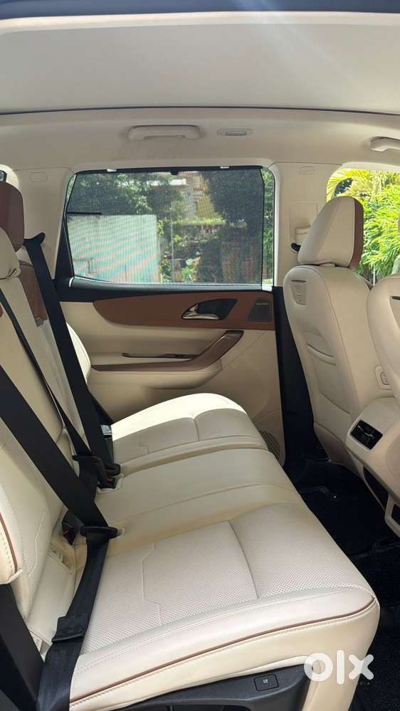 Mahindra Xuv 7xo Ax7l At, 2026, Petrol