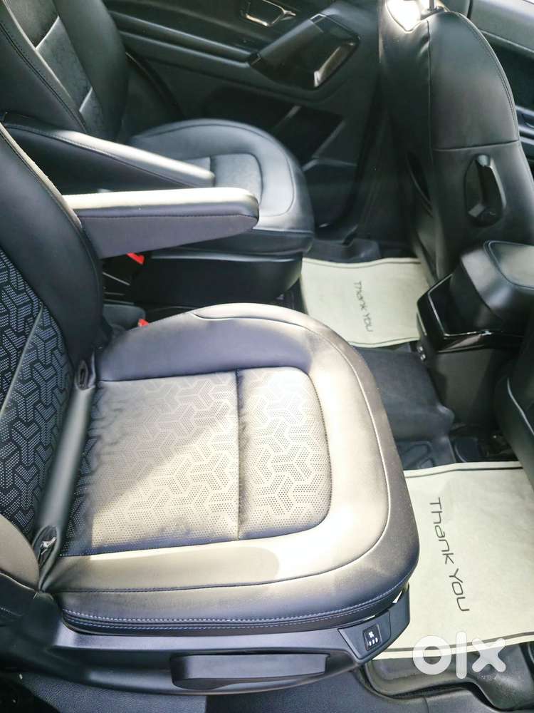 Tata Safari 2.0 Xza Plus 6 S Dark Edition, 2022