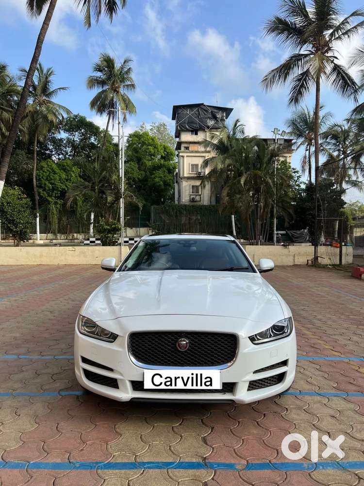 Jaguar Xe Portfolio, 2016, Petrol