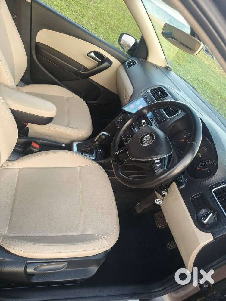 Volkswagen Vento 1.2 Highline Plus At 16 Alloy, 2019, Petrol