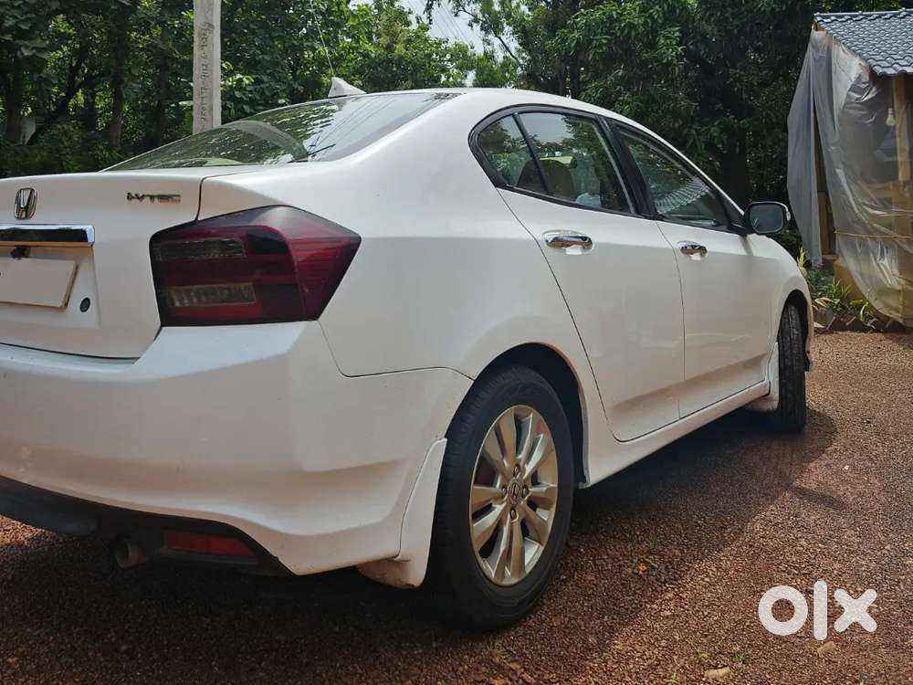 Honda City 1.5 V At 2013