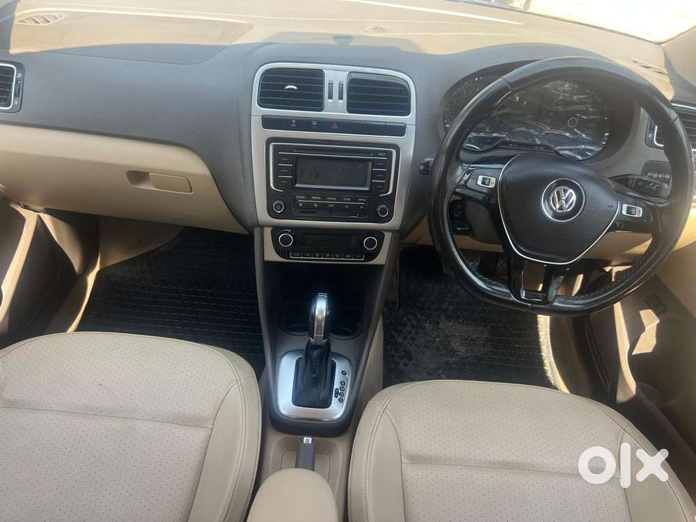 Volkswagen Vento 1.2 Tsi Highline Plus At, 2016, Petrol