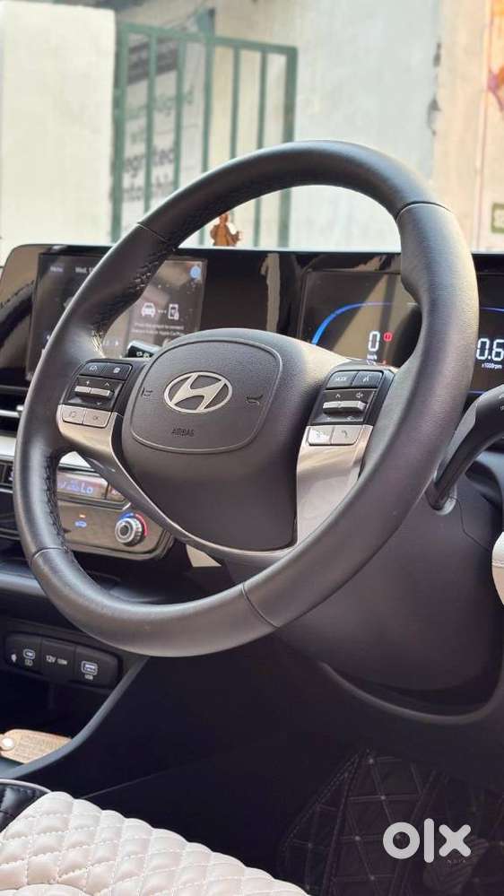 Hyundai Verna, 2023, Petrol