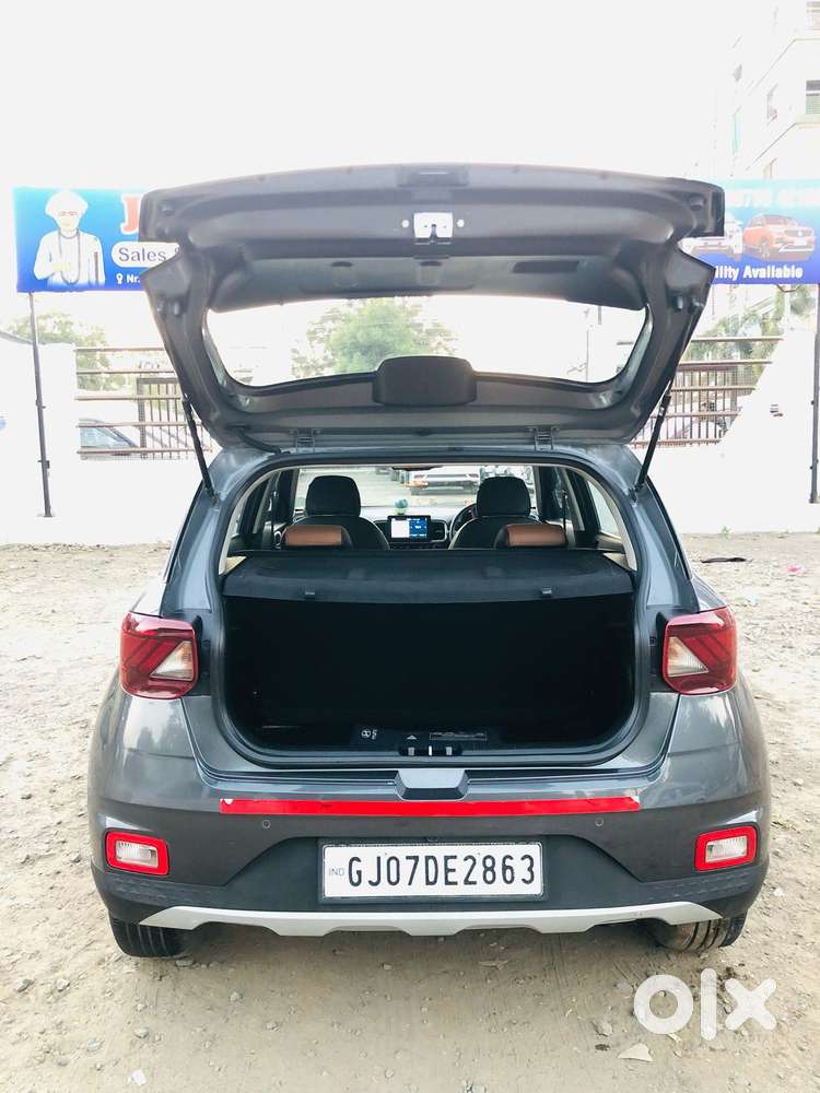 Hyundai Venue Sx Plus Turbo Dct, 2022, Petrol