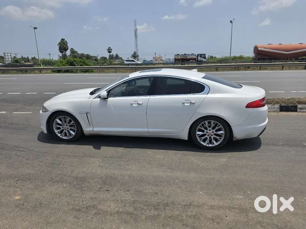 Jaguar Xf 2013 Diesel Well Maintained