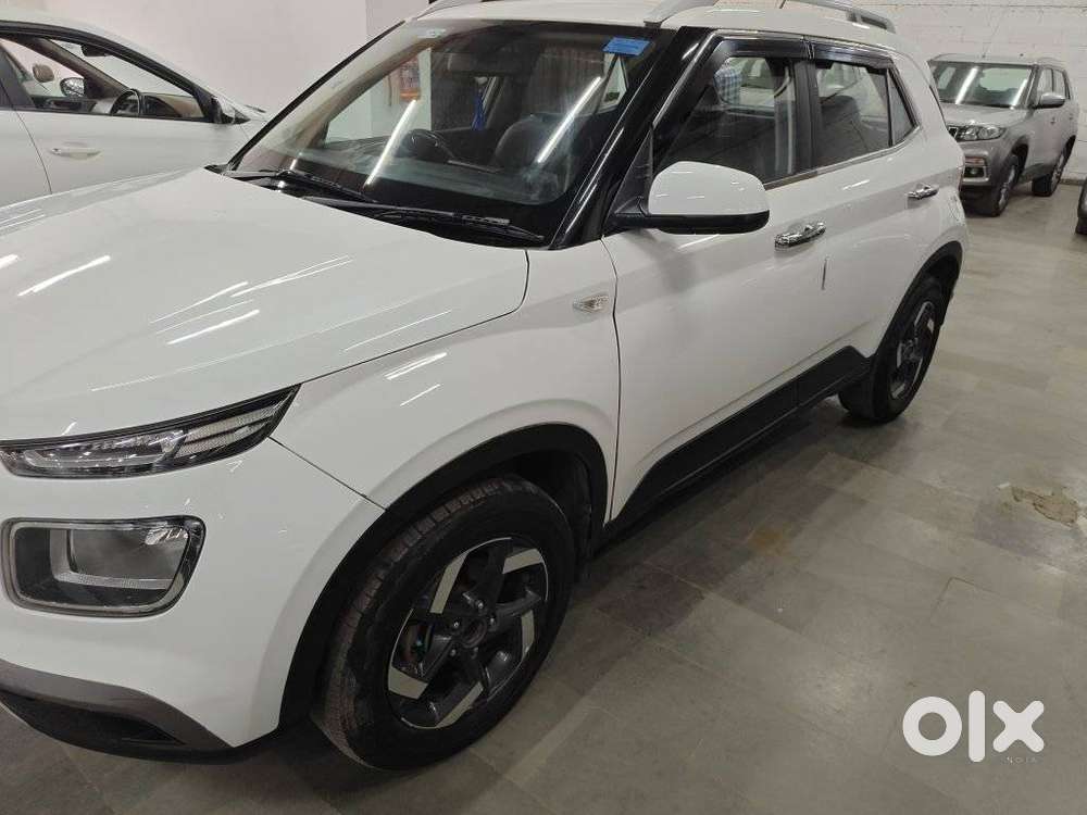 Hyundai Venue S Turbo, 2019, Petrol