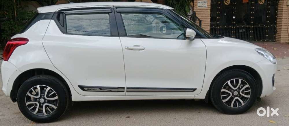 Maruti Suzuki Swift Vxi Ags, 2022, Petrol