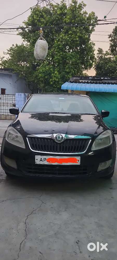 Skoda Rapid 2012 2013 Registration