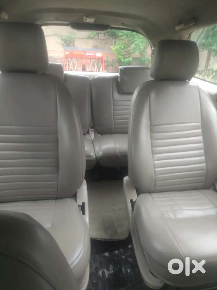 Toyota Innova 2007 Diesel 328000 Km Driven