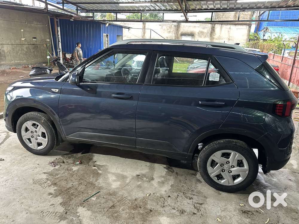 Hyundai Venue S Mt 1.2 Kappa, 2022, Petrol