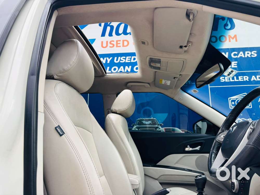 Mahindra Xuv300 W8 Option, 2022, Petrol