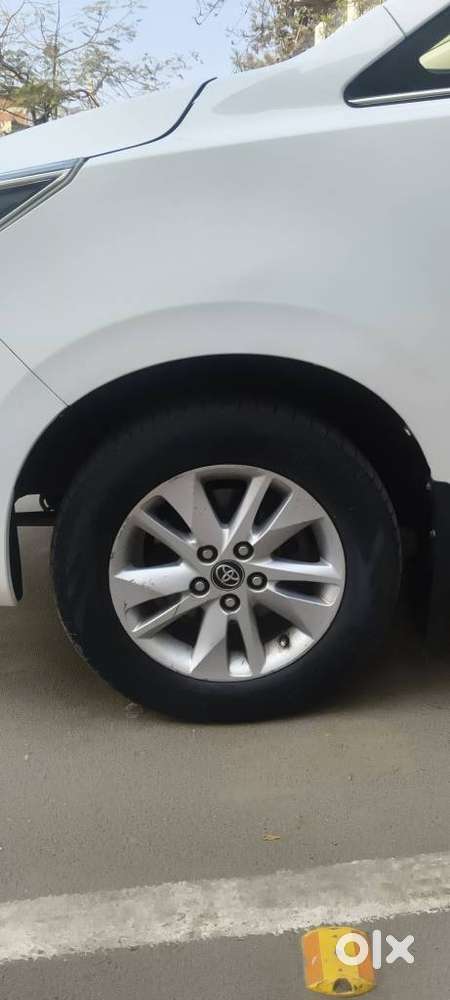 Toyota Innova Crysta 2.4 G Mt 7 Str, 2018, Diesel