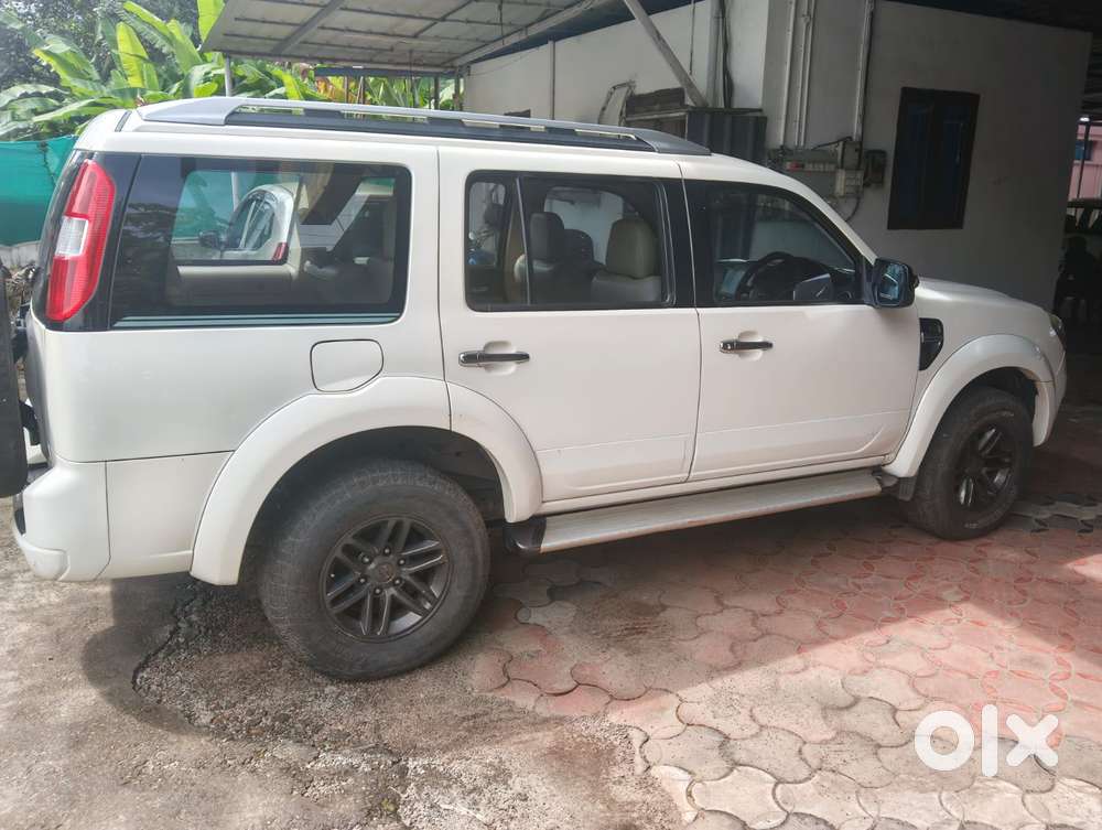 Ford Endeavour 3.0l 4x4 At, 2013, Diesel