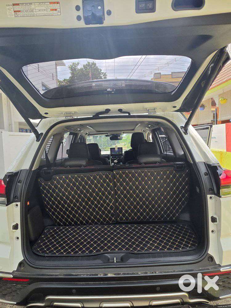 Toyota Innova, 2025, Electric