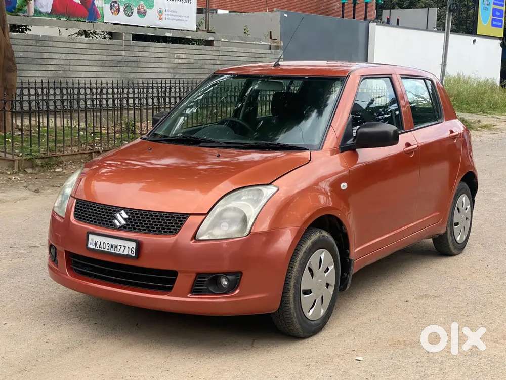Maruti Suzuki Swift 2010 Petrol 76000 Km Driven