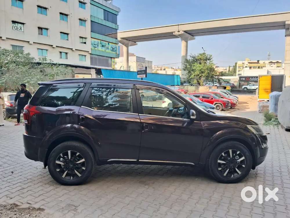 Mahindra Xuv500 2019 Diesel 99800 Km Driven