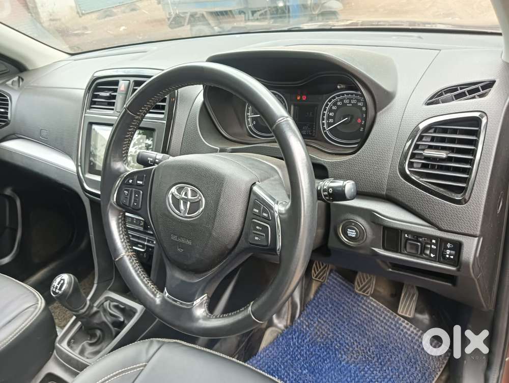 Toyota Urban Cruiser Cruiser Mid, 2022, Petrol