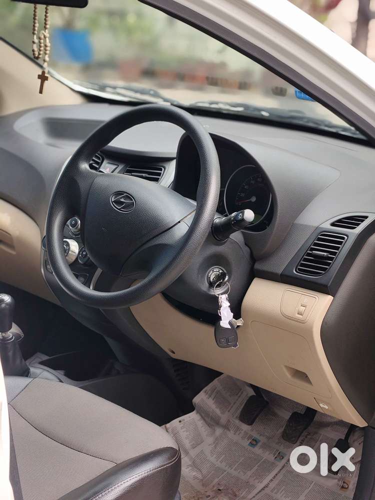 Hyundai Eon Magna Plus Optional, 2013, Petrol