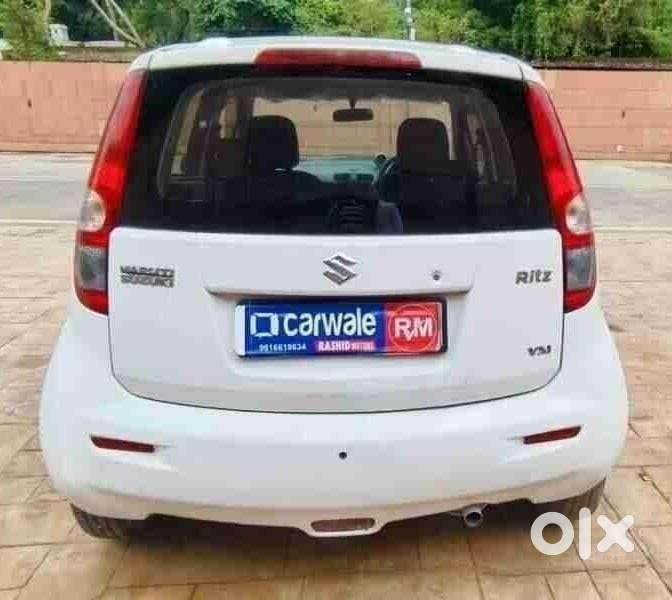 Maruti Suzuki Ritz Genus Vxi, 2012, Petrol