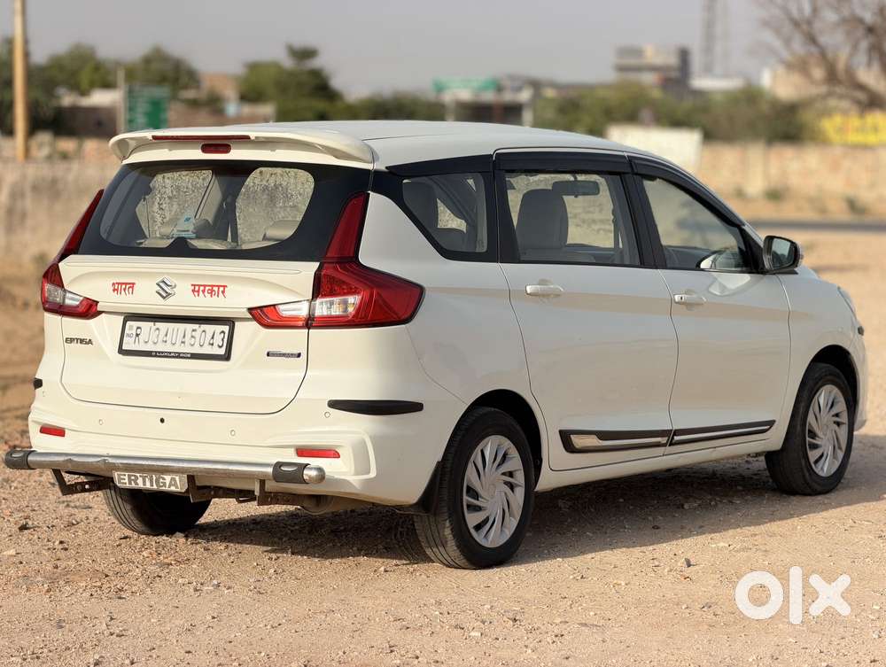 Maruti Suzuki Ertiga 2022-2023  Vxi, 2023, Petrol