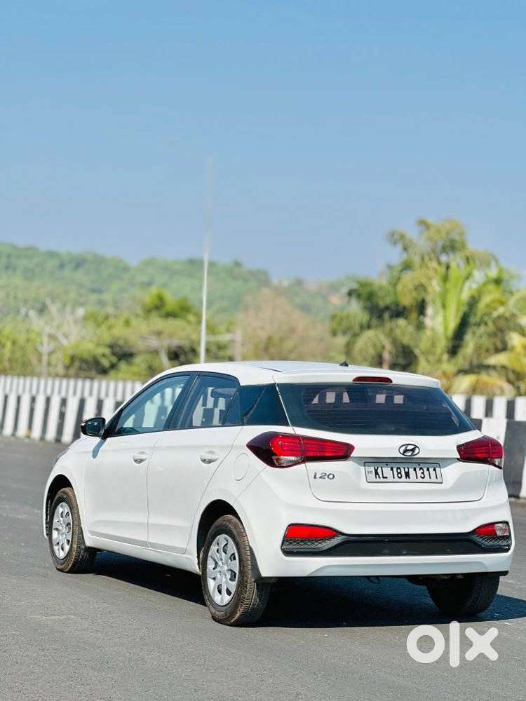 Hyundai I20 Petrol Spotz, 2018, Petrol