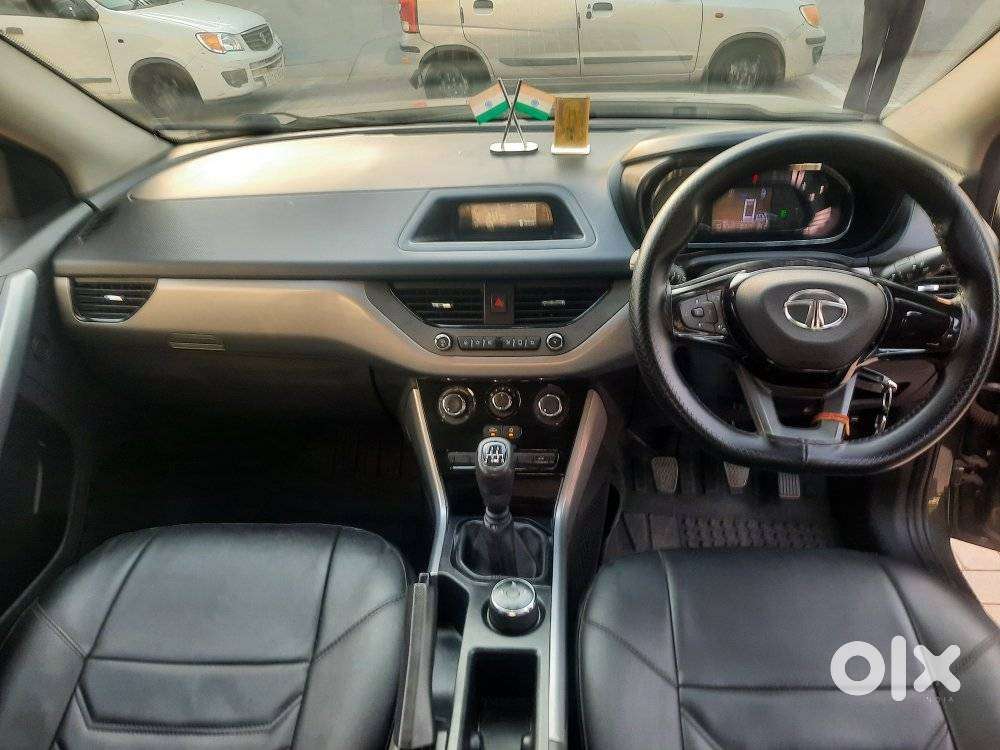 Tata Nexon 1.2 Revotron Xm (s), 2022, Petrol