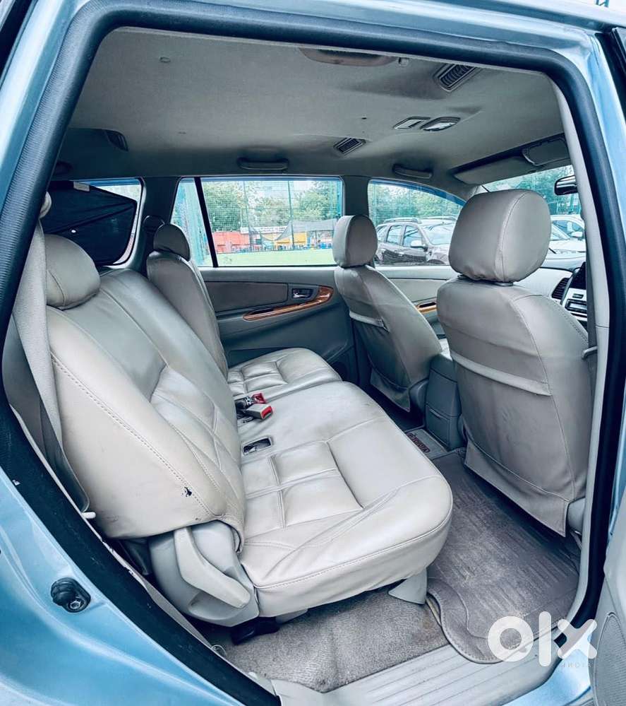 Toyota Innova 2.5 Ev Ps 8 Str, 2010, Diesel