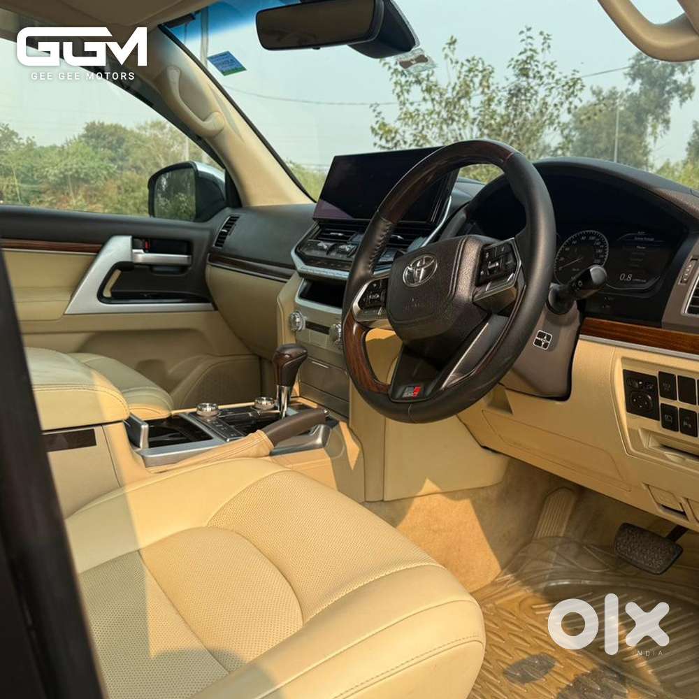 Toyota Land Cruiser Zx Petrol, 2024, Petrol