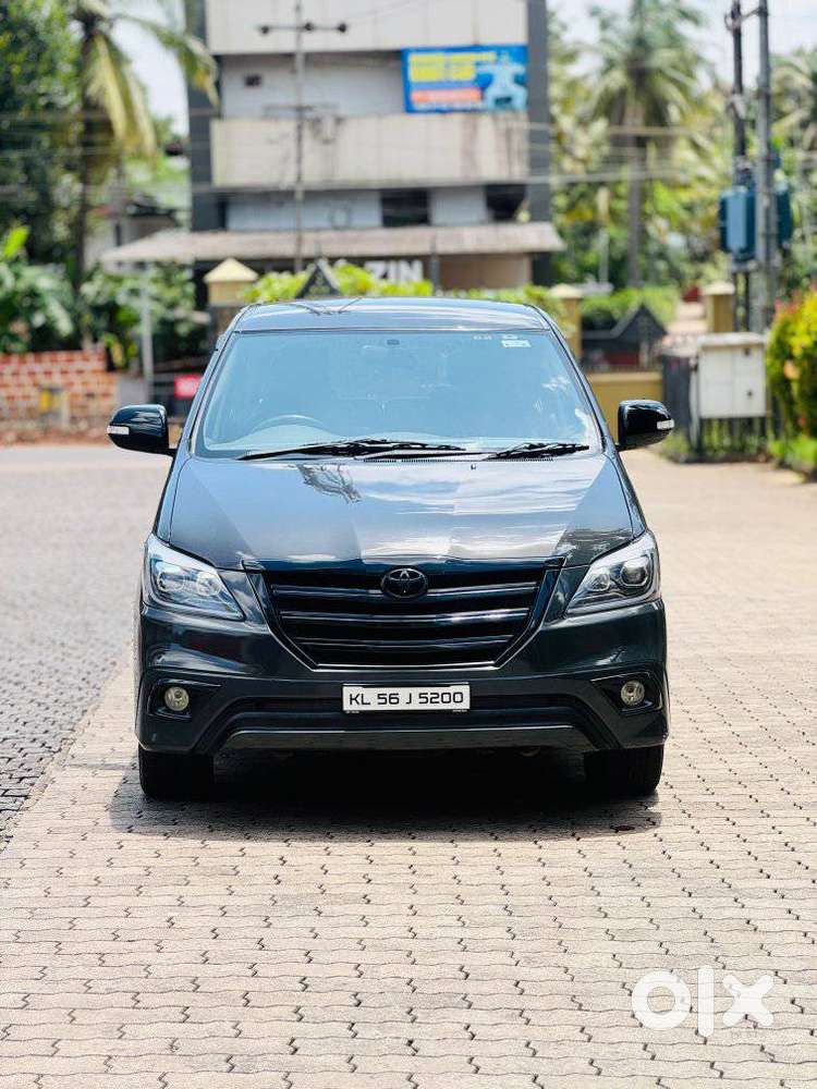Toyota Innova 2.5 Z Diesel 7 Seater, 2014, Diesel