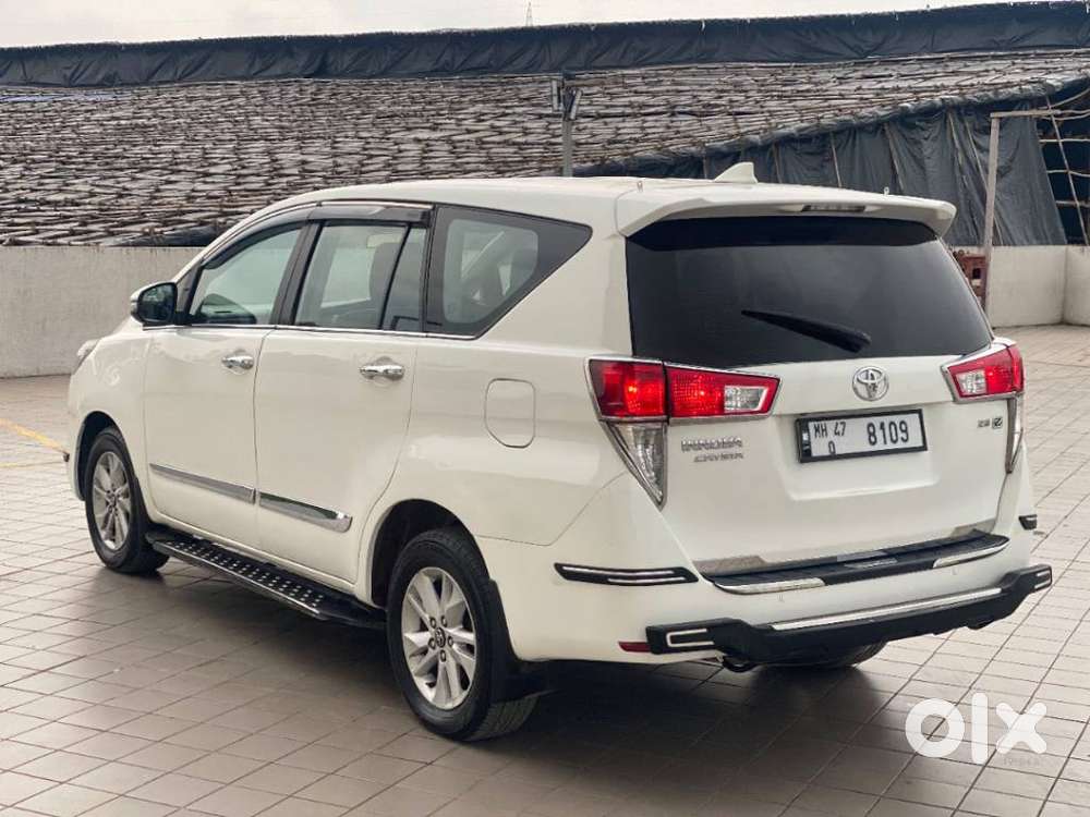 Toyota Innova Crysta 2.8z Automatic, 2017, Diesel