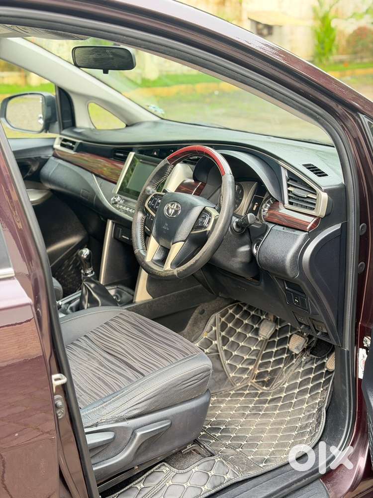Toyota Innova Crysta 2018 Diesel Original Kerala