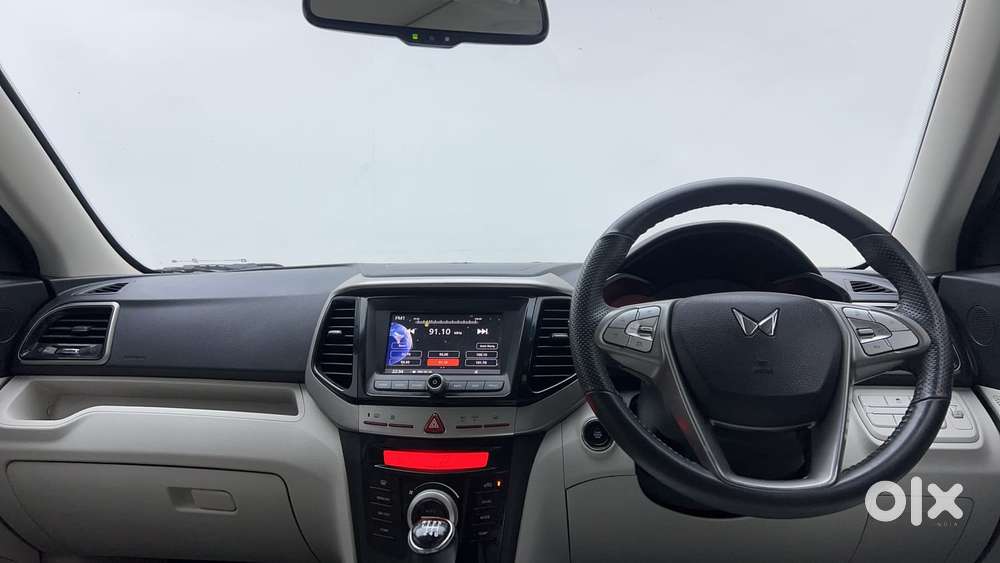 Mahindra Xuv300 W8 Option Diesel, 2023, Diesel