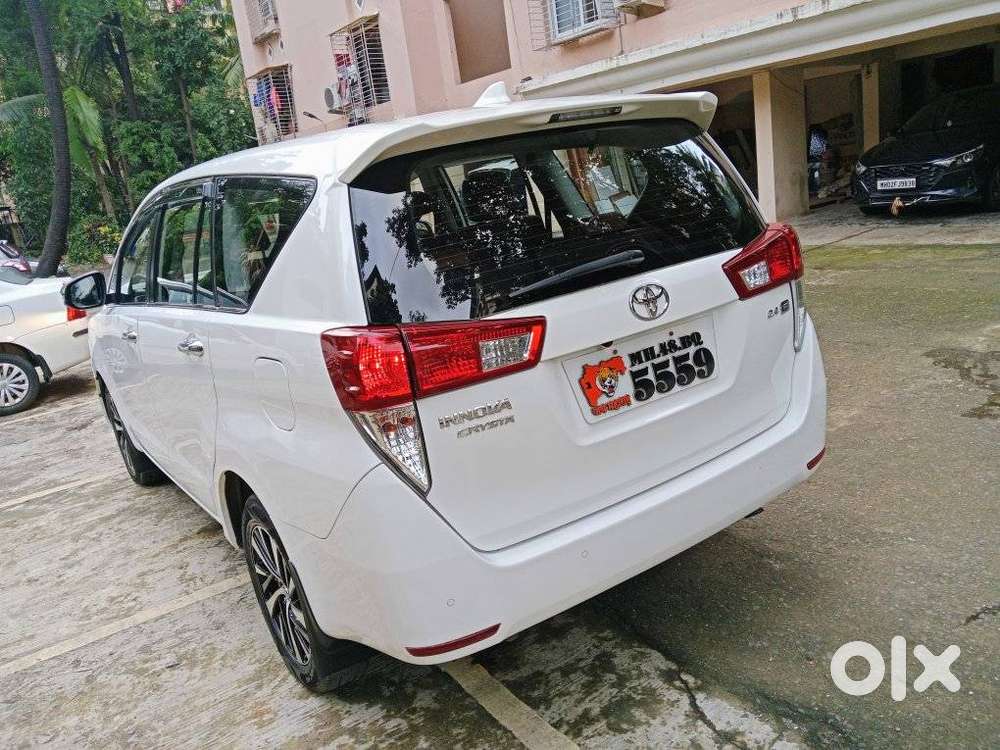 Toyota Innova Crysta 2.4 G Mt 8s, 2019, Diesel