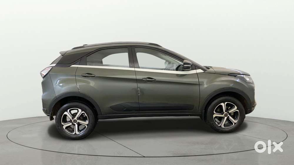 Tata Nexon Xza Plus Diesel Dark Edition, 2023, Diesel