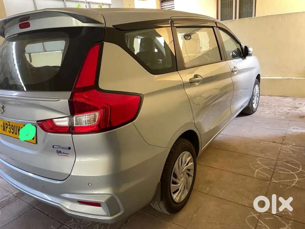 Maruti Suzuki Ertiga 2024 Petrol Well Maintained