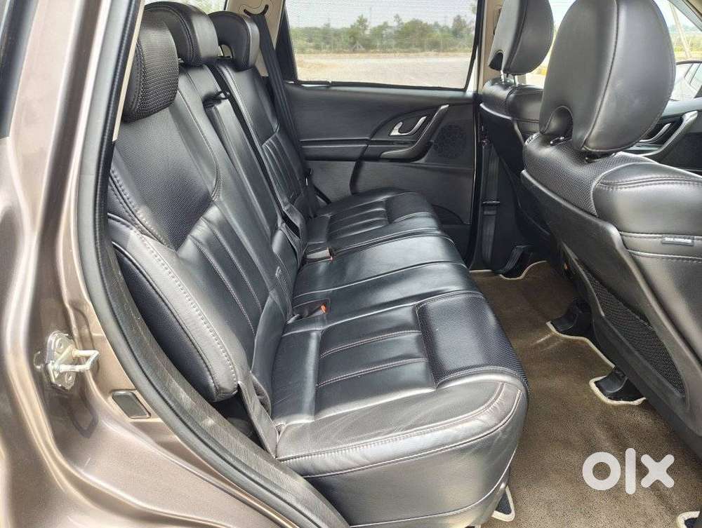 Mahindra Xuv500 W10 At, 2017, Diesel