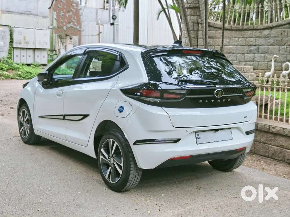 Tata Altroz Xza Plus S Lux