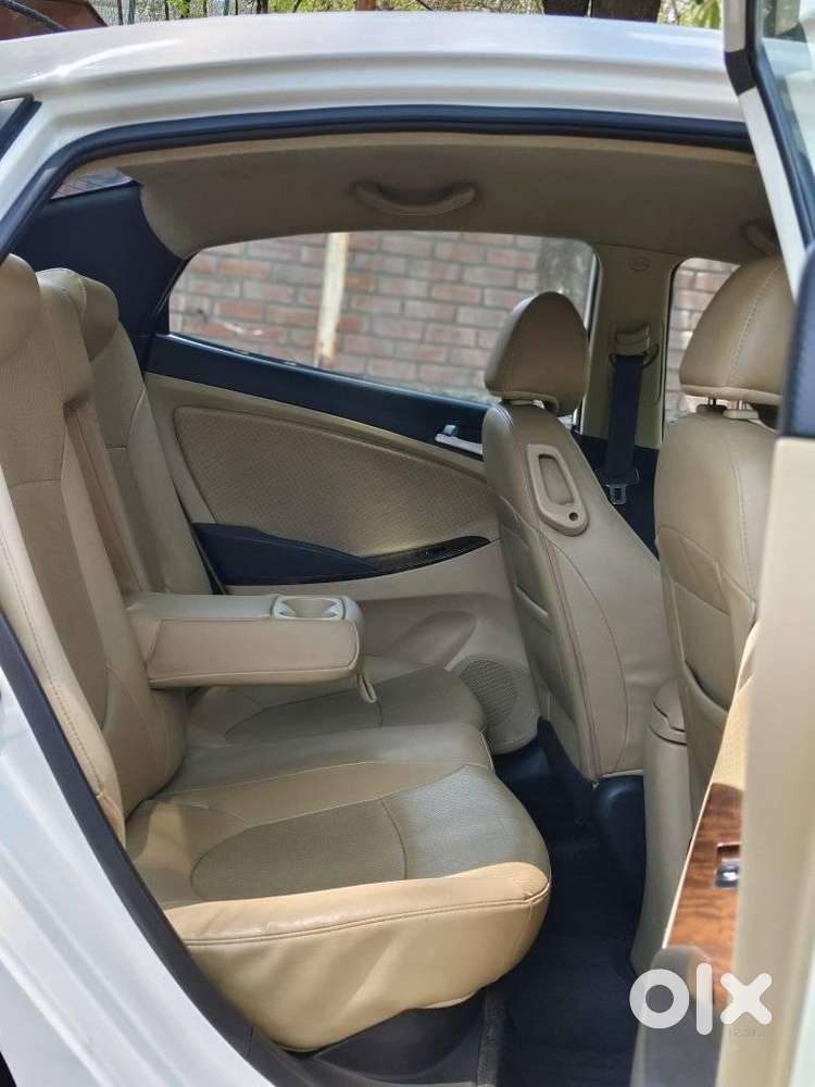 Hyundai Verna Fluidic 1.6 Crdi Sx Opt, 2015, Diesel