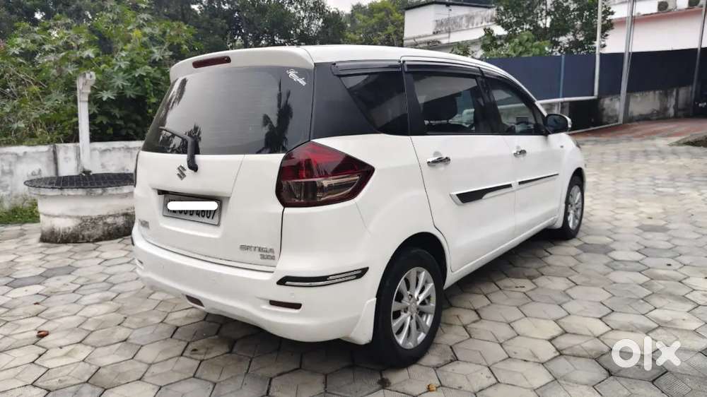 Maruti Suzuki Ertiga 2014 Diesel 136000 Km Driven