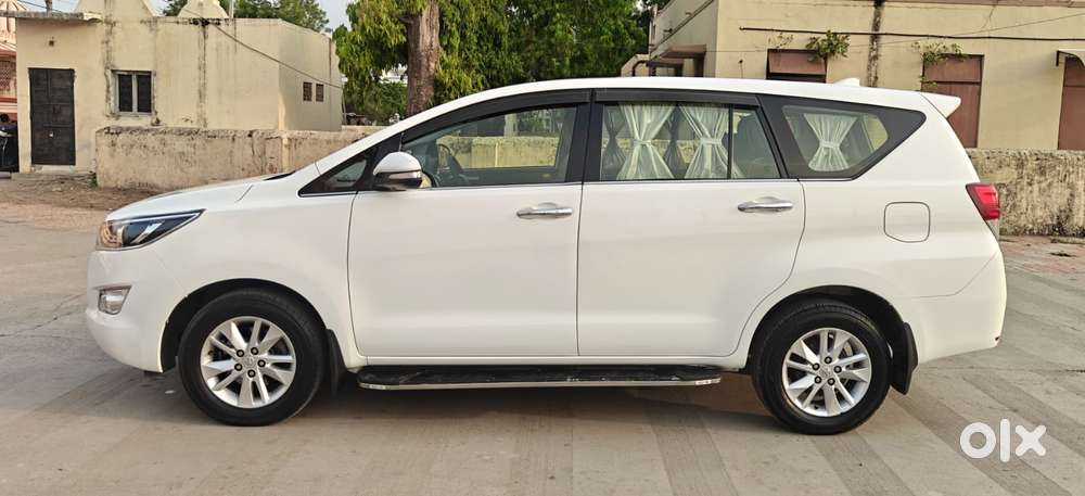 Toyota Innova Crysta 2.4 Vx Mt 8s, 2020, Diesel