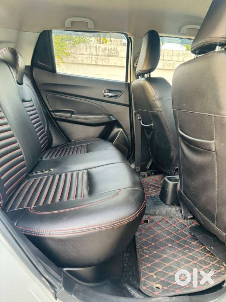 Maruti Suzuki Swift Vxi + Manual, 2022, Petrol