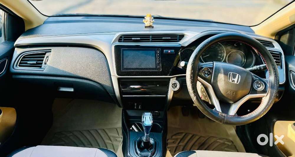 Honda City V Mt Exclusive, 2022, Petrol