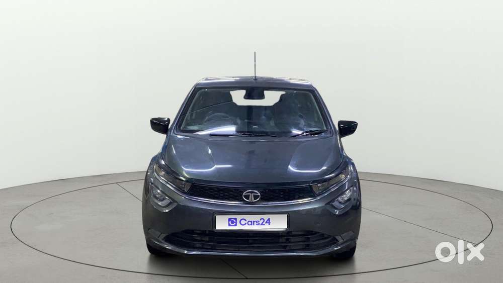 Tata Altroz 1.2 Xt, 2022, Petrol