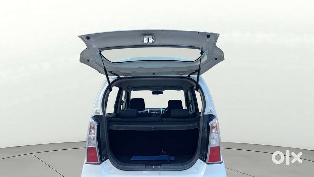 Maruti Suzuki Wagon R Stingray Vxi, 2013, Petrol