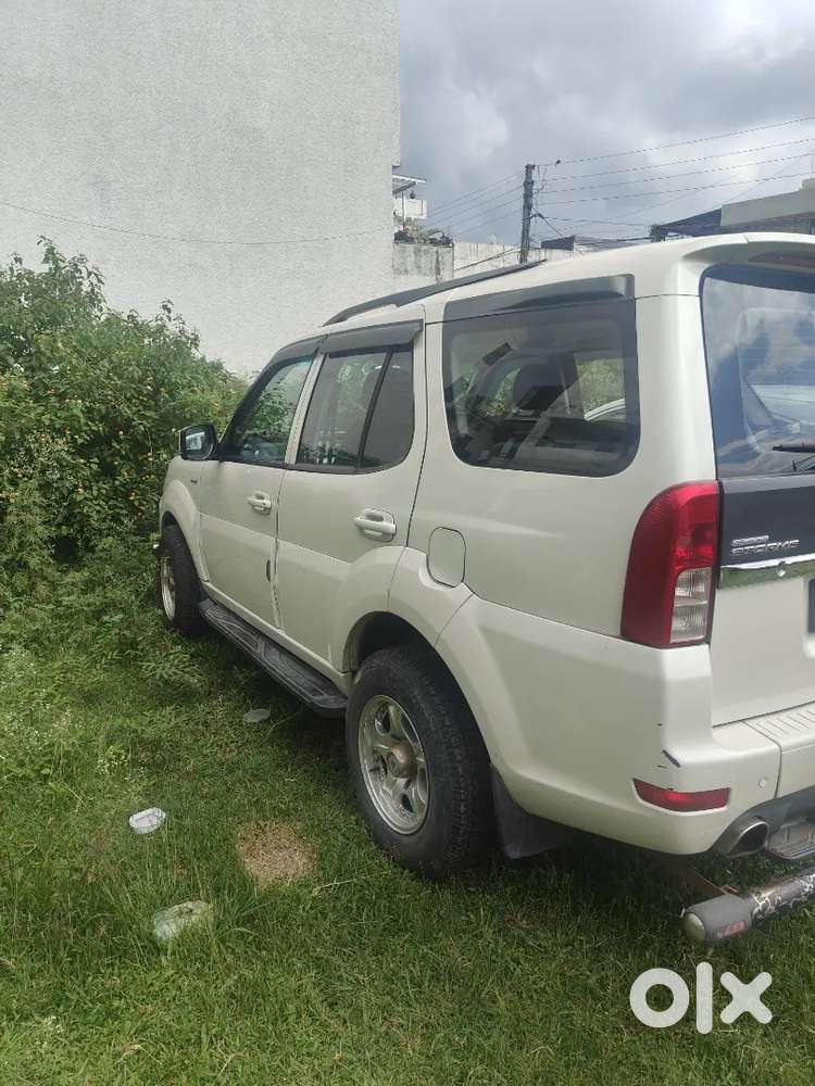 Tata Safari Storme 2015 2nd Owner